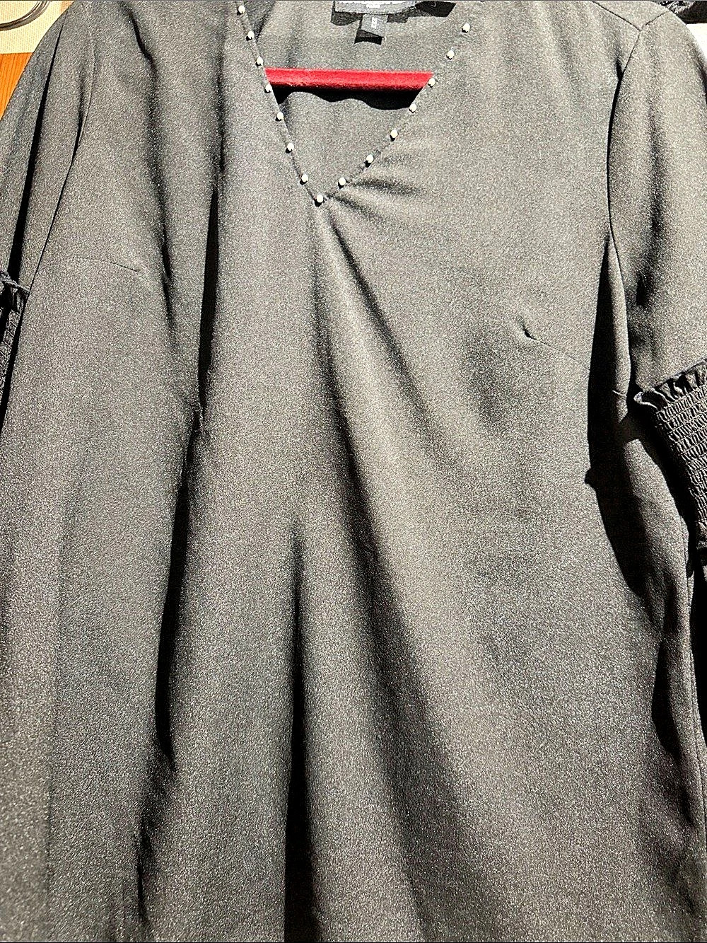 KARL LAGERFELD Beaded Neckline Blouse in Black Size Medium Like New
